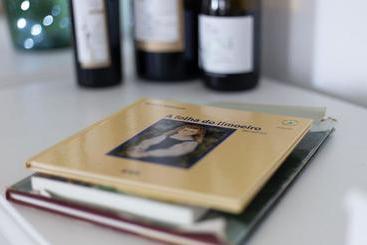 تختخواب و صبحانه Quinta Da Estrada Winery Douro Valley