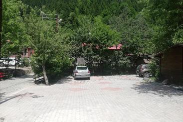 Sarahome Apart