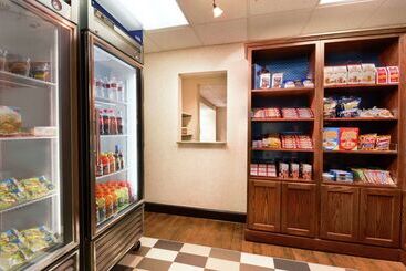 فندق Hampton Inn & Suites Jackson Coliseum