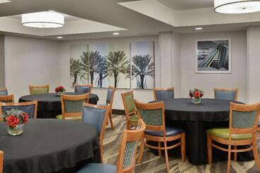 هتل Hampton Inn Hilton Head
