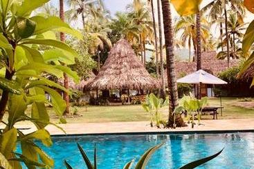 هتل Gitana Del Mar Boutique Beach Resort