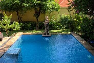 Отель Teluk Karang Dive & Spa Resort