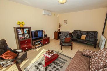 Apartments Loredana