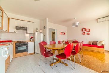 Apartment Lidija 4202