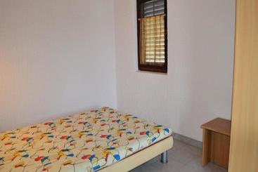 Apartments Biba Illeilic