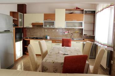 Apartments Marinović 3462