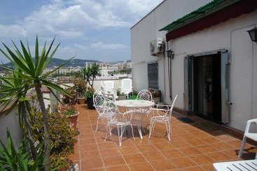 Castel Apartments