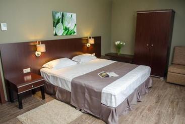 Sport Hotel  Yunost