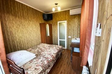 膳宿费 Na Vzletnaya 16 Guest House