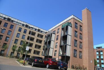 דירות לתיירים Luxury 2 Bed Apartment