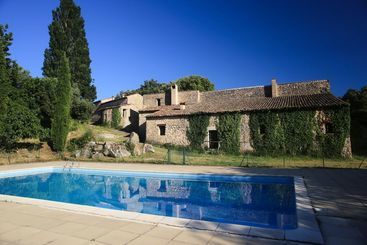 קוטג'' Hameau De Fontroussière