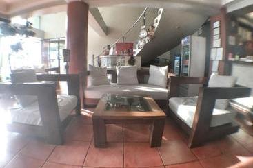 فندق Ilocos Rosewell
