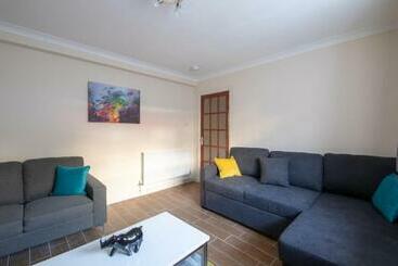 Guest Homes   Hanover Apartment
