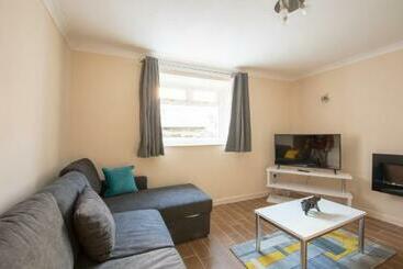 Guest Homes   Hanover Apartment