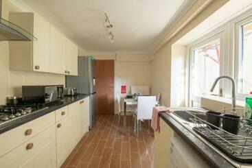 Guest Homes   Hanover Apartment
