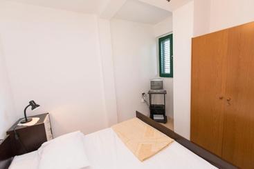 Apartment Primosten Studio