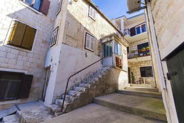 Apartment Vlatka