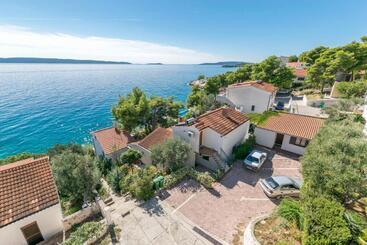 آپارتمانهای توریستها Apartments Villa Bok