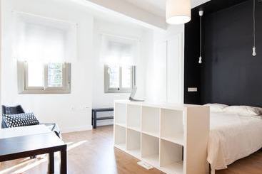 Apartamentos Click