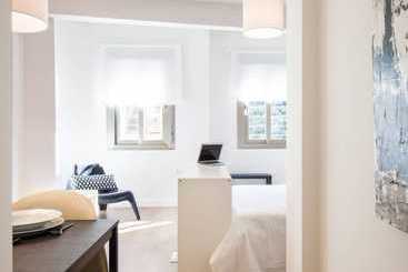 Apartamentos Click