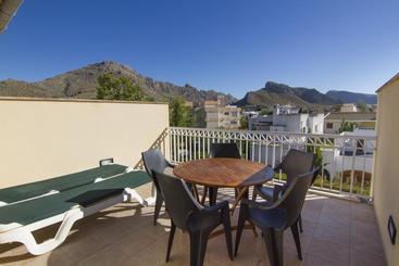 Spacious House Near Port De Pollenca With Pool