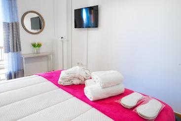Unique Apartment In Glyfada Center