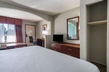 酒店 Econo Lodge