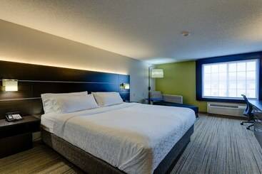 호텔 Holiday Inn Express & Suites Ashtabula Geneva, An Ihg