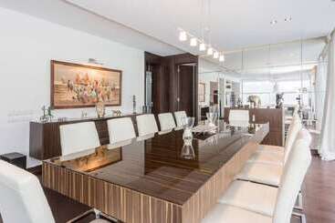 Tourist flats The Lake Villa Mountains & Sea View