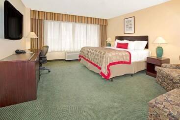 בית מלון כפרי Four Points By Sheraton Englewood