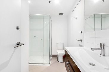 Joyce, 1bdr Southbank Apartment