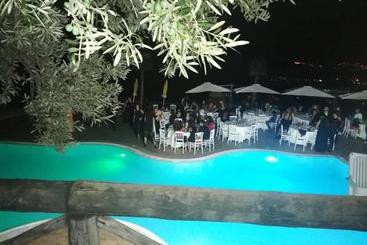 هتل Agriturismo A Casa Di Anna