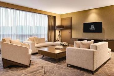 בית מלון כפרי Tigre De Cristal Resort & Casino Vladivostok