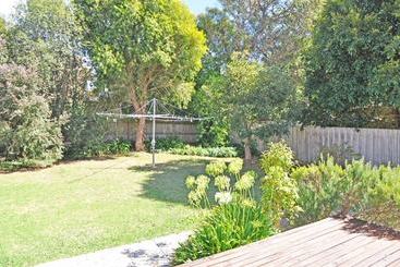 Beilby Beach Cottage  Free Wifi & Foxtel  Pet Friendly