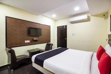 هتل Capital O 28650 Nikhil Regency