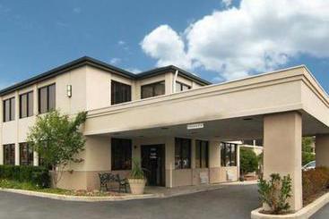 هتل Rodeway Inn