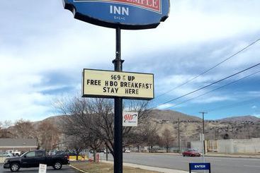 هتل North Temple Inn