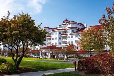 استراحتگاه Inn At Bay Harbor, Autograph Collection