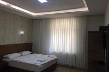 تختخواب و صبحانه Alp Otel