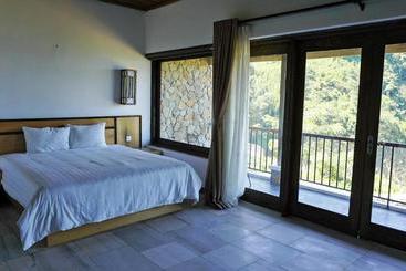 Bakhan Village Resort