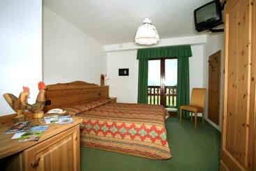 فندق Chalet Des Alpes