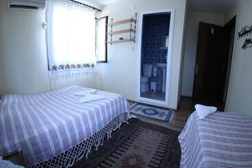 Tuncay Pension
