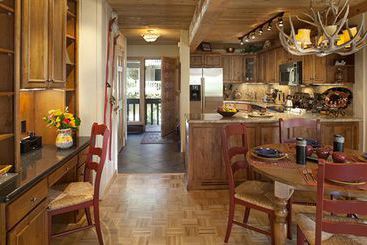 هتل Interlude Condominiums By Laurelwood