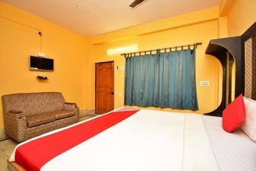 هتل Kahini By Oyo Rooms