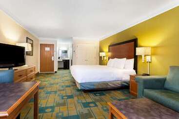 호텔 La Quinta By Wyndham St. Pete Clearwater Airport