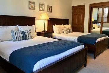 هتل Lodge At Lionshead