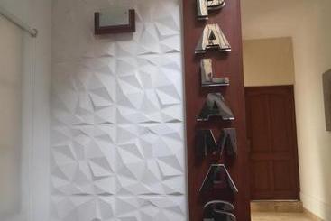 پانسیون Hostal Palamas