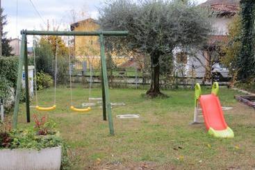 هتل Agriturismo G.gartroz