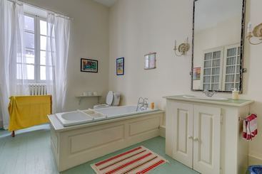 تختخواب و صبحانه Les Chambres Anglaises