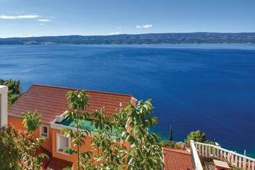 آپارتمانهای توریستها Emilie Apartment And Villa